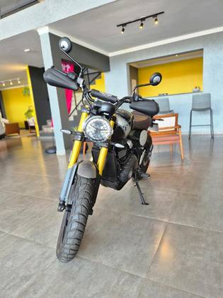 TRIUMPH SCRAMBLER 400 X 